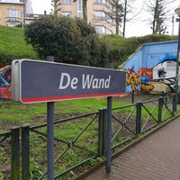Photo taken at De Wand (MIVB | De Lijn) by Wiboke on 3/6/2020