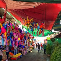 Photo taken at Mercado de Jamaiquita by Kevin V. on 12/21/2022