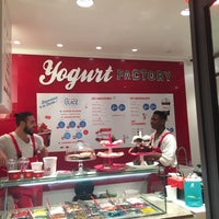 Photo taken at Yogurt Factory by Mehdi B. on 9/17/2016