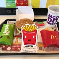 Photo taken at McDonald&amp;#39;s by 霧子 幽. on 7/28/2019