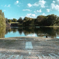 Das Foto wurde bei Freizeitpark Rheinaue von Eyad am 5/29/2021 aufgenommen