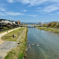 Photo taken at Sanjo-Ohashi Bridge by めいおう on 4/17/2024