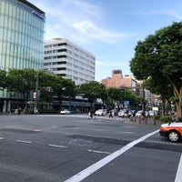 Photo taken at Karasumaoike Intersection by หน้ากระต่าย on 5/3/2019