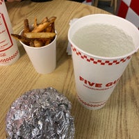 Photo taken at Five Guys by Gaby H. on 11/6/2019