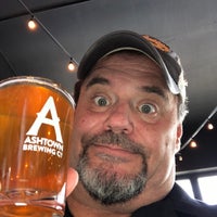 Foto tirada no(a) Ashtown Brewing Company por Mike B. em 9/7/2018