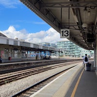 Photo taken at Bristol Temple Meads Railway Station (BRI) (TPB) by مَ on 10/24/2023