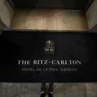 Photo taken at The Ritz-Carlton, Hôtel de la Paix Geneva by Mohd 🐆 on 2/25/2024