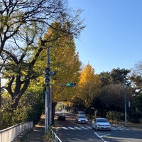 Photo taken at 南青山陸橋 by K on 12/10/2023