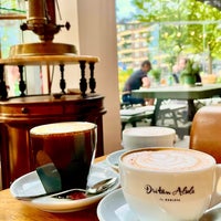 Photo taken at Dritan Alsela Coffee by Mohammed on 5/10/2022