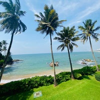Photo taken at Mount Lavinia Hotel by CHash on 12/17/2022
