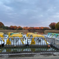 Photo taken at 昭和記念公園ボート乗り場 by ほしの あ. on 11/14/2020