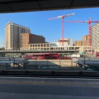 Photo taken at Canning Town London Underground and DLR Station by Ian on 6/10/2023