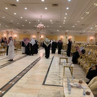 Photo taken at قاعة نوارة للأحتفالات by مطاعم وكافيهات الرياض on 1/28/2022