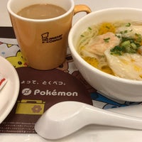 Photo taken at Mister Donut by K Y. on 11/19/2021
