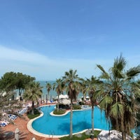 Foto tomada en Mövenpick Hotel &amp;amp; Resort Al Bida&amp;#39;a  por Az🇸🇦 el 5/11/2024