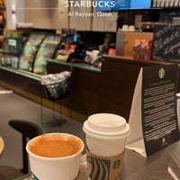 Foto tirada no(a) Starbucks por Meem. em 11/22/2023
