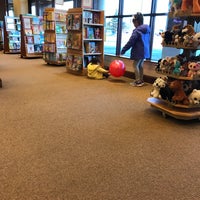 Photo taken at Barnes &amp;amp; Noble by Gul K. on 2/12/2017