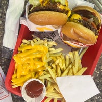Photo taken at In-N-Out Burger by Anna L. on 3/14/2024