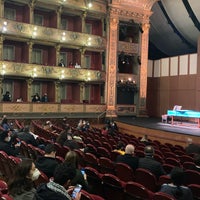 Das Foto wurde bei Teatro Colón von Elska M. am 11/15/2021 aufgenommen