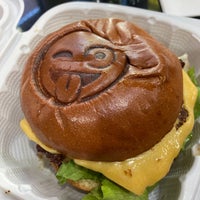 Photo taken at Emoji Burger by Elska M. on 11/24/2021