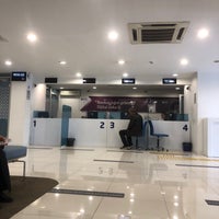 Photo taken at QNB Finansbank by Mhrrm O. on 11/18/2022