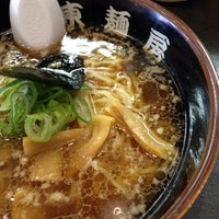 Photo taken at 東麺房 やみつきラーメン by fufufu_AdSense on 5/12/2014