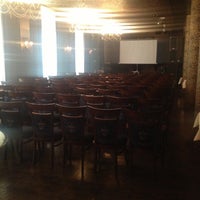 4/25/2013 tarihinde Юлия Ж.ziyaretçi tarafından Банкетный зал «Якорь»'de çekilen fotoğraf