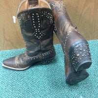 Boot Barn Shoe Store In Elk Grove
