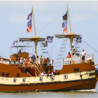 4/14/2014 tarihinde Salty Sam&amp;#39;s Pirate Cruiseziyaretçi tarafından Salty Sam&amp;#39;s Pirate Cruise'de çekilen fotoğraf