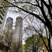 Photo taken at Keio Plaza Hotel Tokyo by Lily on 4/5/2024