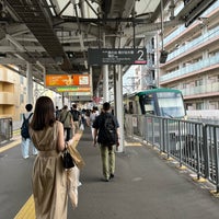 Photo taken at Tokyu Gotanda Station by Lily on 9/3/2023