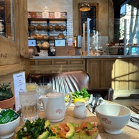 Photo taken at Le Pain Quotidien by Wedyan . on 9/21/2022
