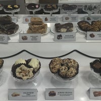 Photo taken at See&amp;#39;s Candies by Ina M. on 6/1/2016