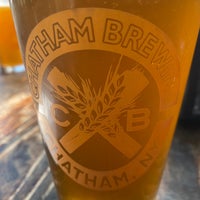 Photo taken at Chatham Brewing by Ramon M. on 8/14/2022