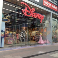Disney Store (Ahora - El Parc i Llacuna del Poblenou - Cataluña