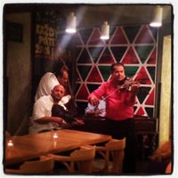 7/18/2014 tarihinde Lynziyaretçi tarafından Budapest Restaurant'de çekilen fotoğraf