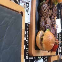 4/30/2019 tarihinde Xfzsrziyaretçi tarafından Daily Dana Burger &amp;amp; Steak Fenerbahçe'de çekilen fotoğraf