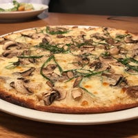 Photo taken at California Pizza Kitchen (CPK) by Moudhi . on 5/10/2018