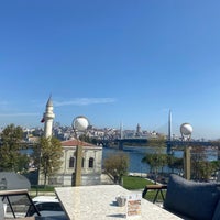 9/22/2023 tarihinde Nazim I.ziyaretçi tarafından Resto Galata Terrace'de çekilen fotoğraf