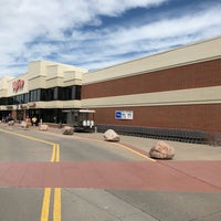 Photo taken at Hy-Vee by Jesse G. on 7/17/2018