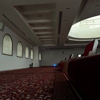 Photo taken at جامع الشيخ سعد عبدالعزيز العجلان by M E🐎’ . on 4/15/2024