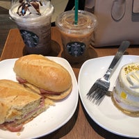 Photo taken at Starbucks by かっちん on 8/15/2019