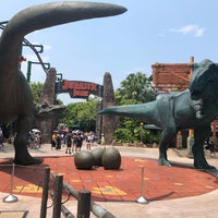 Photo taken at The Lost World | Jurassic Park by かっちん on 8/14/2019