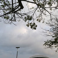 Photo taken at Taman Tasik Empangan Putrajaya by Faizal Helmi on 12/25/2021