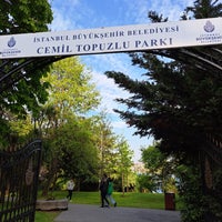 Photo taken at Cemil Topuzlu Parkı by Vanity on 4/30/2023