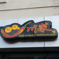 Foto scattata a Red Kings 2 Restaurant da Mike B. il 8/23/2013