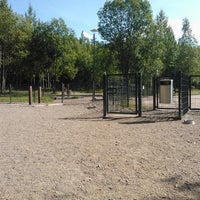Photo taken at Rekolan koirapuisto by anu k. on 7/15/2015
