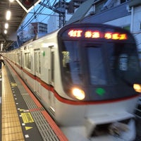 Photo taken at Platforms 1-2 by Shin-Nosuke F. on 5/1/2018