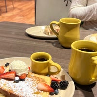 Photo taken at Snooze, an A.M. Eatery by Saad. on 2/16/2024