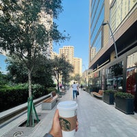 Photo taken at Starbucks by Rayan on 9/13/2022